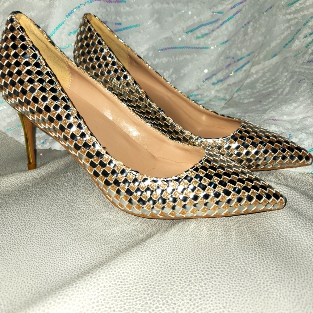 ✨️GOLD & SILVER  HEELS